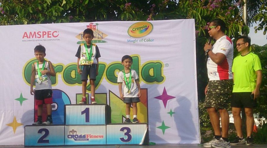 A Memorable Family Day At The #CrayolaPH Fun Run