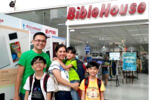 Bible Museum Field Trip + Activities For National Bible Month