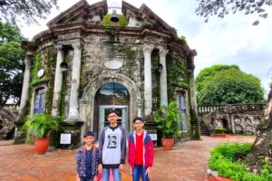 Paco Park: Our Rainy Adventure to Kick Off the Homeschool Year
